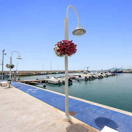 Vora Port Apartamento *